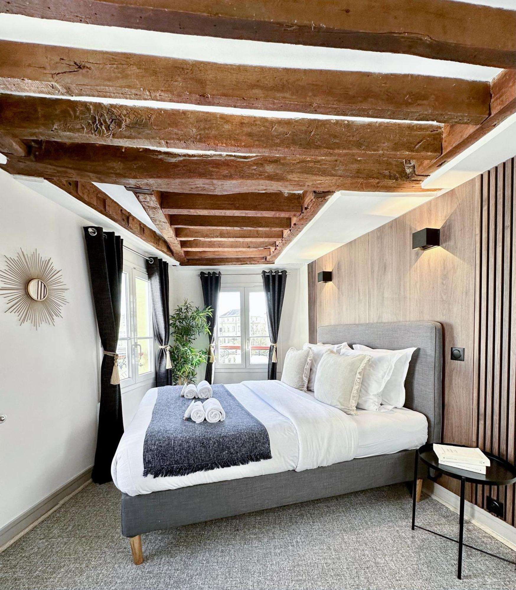 Chic Flat In Pantheon & Luxembourg Garden Lägenhet Paris Exteriör bild